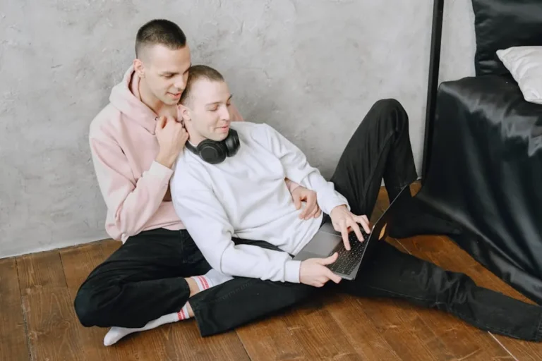 National Boyfriend Day: Date, Meaning, and Message Ideas