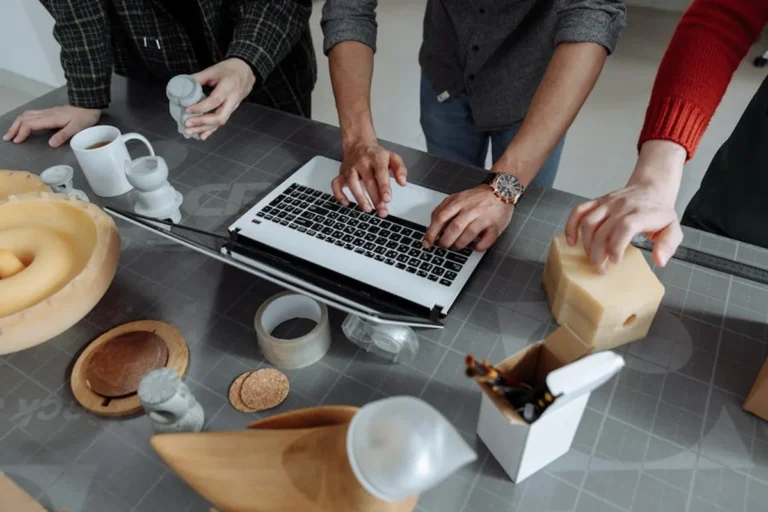 What Makes freefast.co.uk a Good Supporting Topic for business, tech, and personal growth Sites